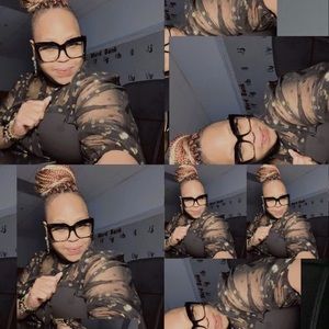 Meet your Posher, Deanna